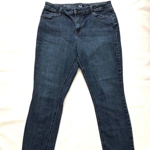👖Dark Wash Regular Length Skinny Jeans